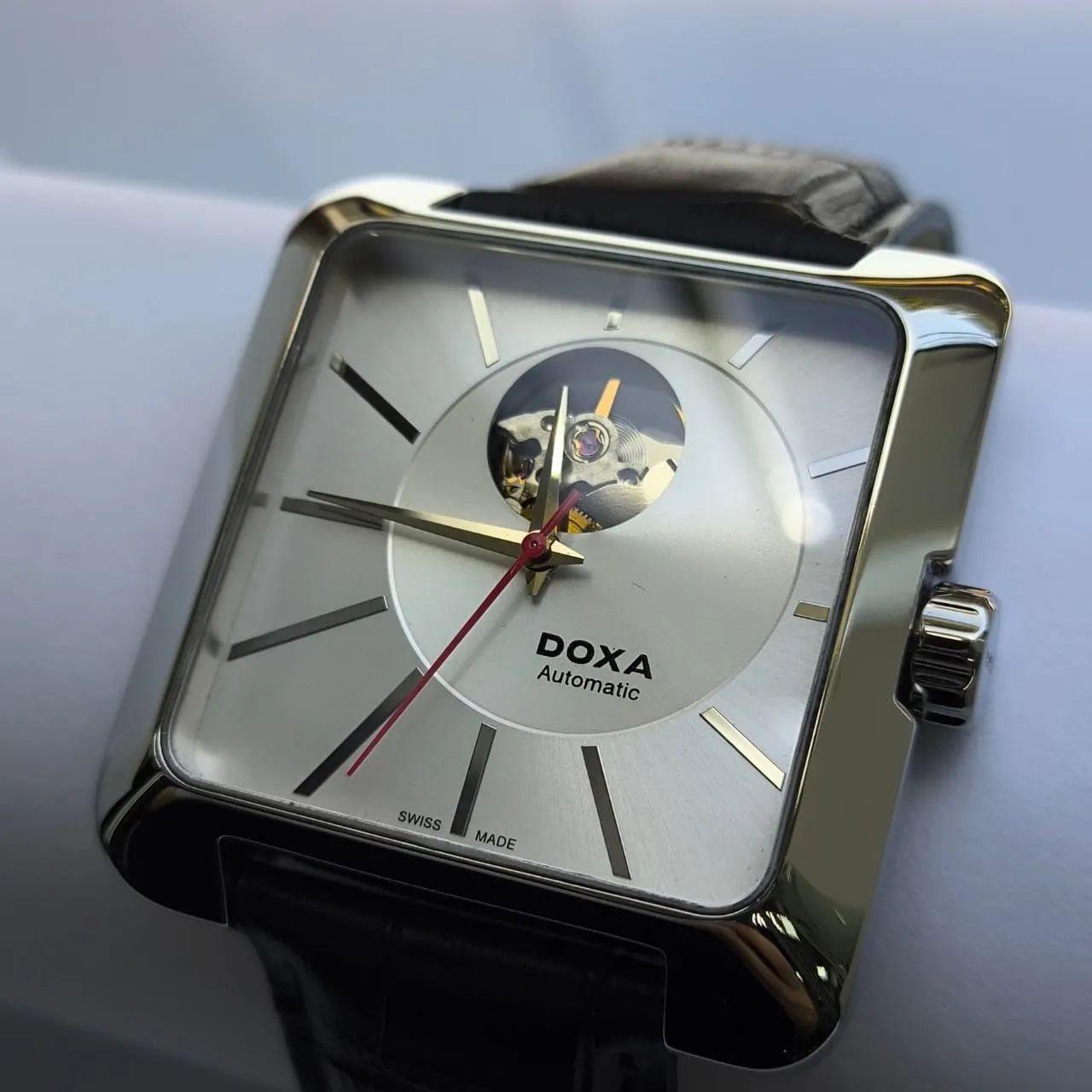 DOXA 354.10.0210.01